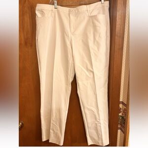 Women’s CJ & Banks The Uptown Pant White Straight Leg Dress Pants Size 18W NWT